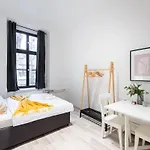 Romantic Old Town Studio